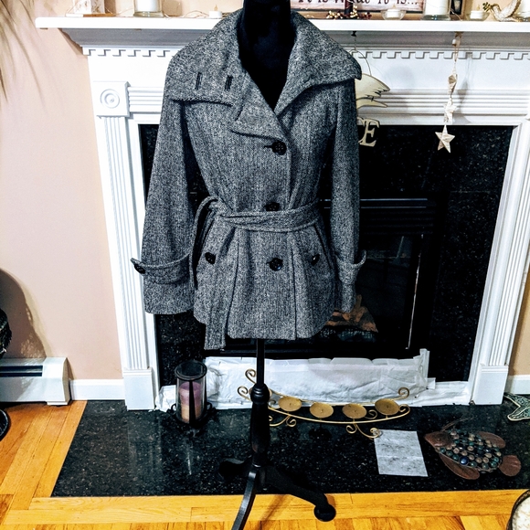 B.Moss thick houndstooth belted pea coat - Picture 5 of 7